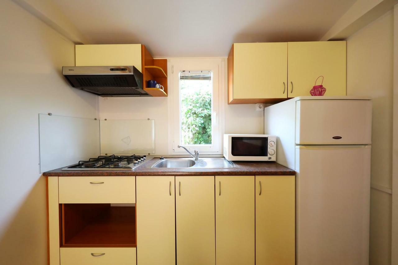 נין Mobile Home Grbe מראה חיצוני תמונה