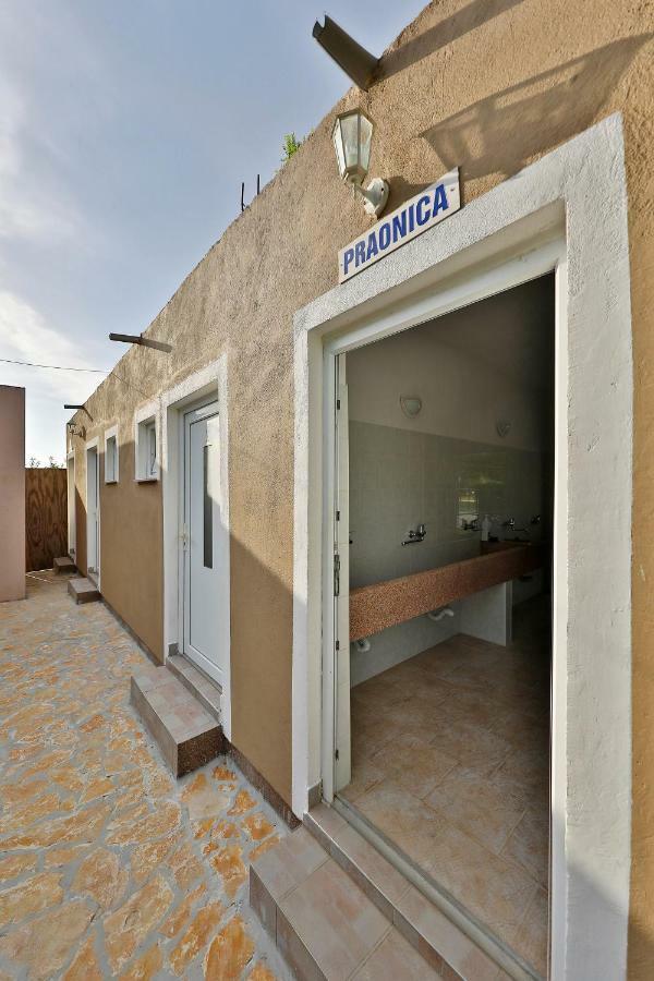 נין Mobile Home Grbe מראה חיצוני תמונה