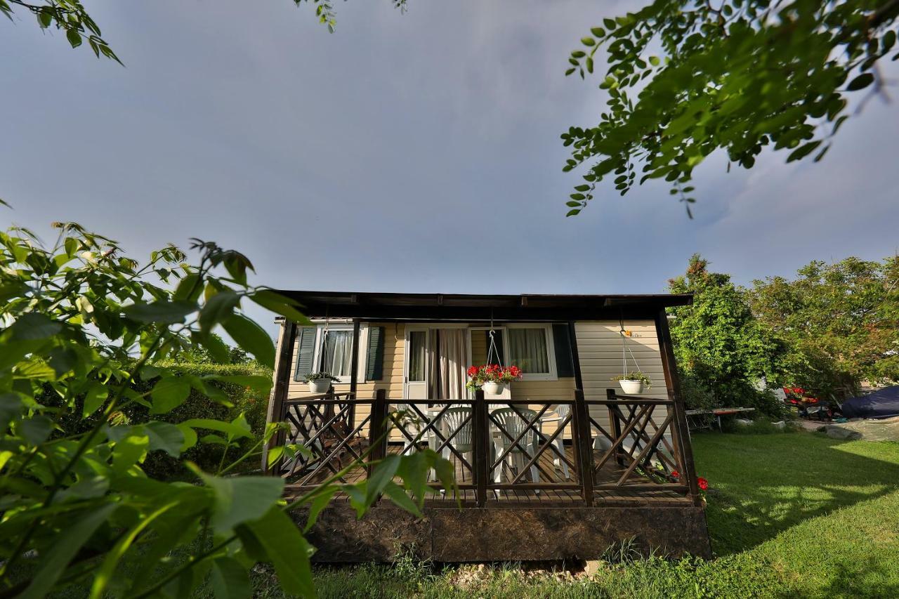 נין Mobile Home Grbe מראה חיצוני תמונה