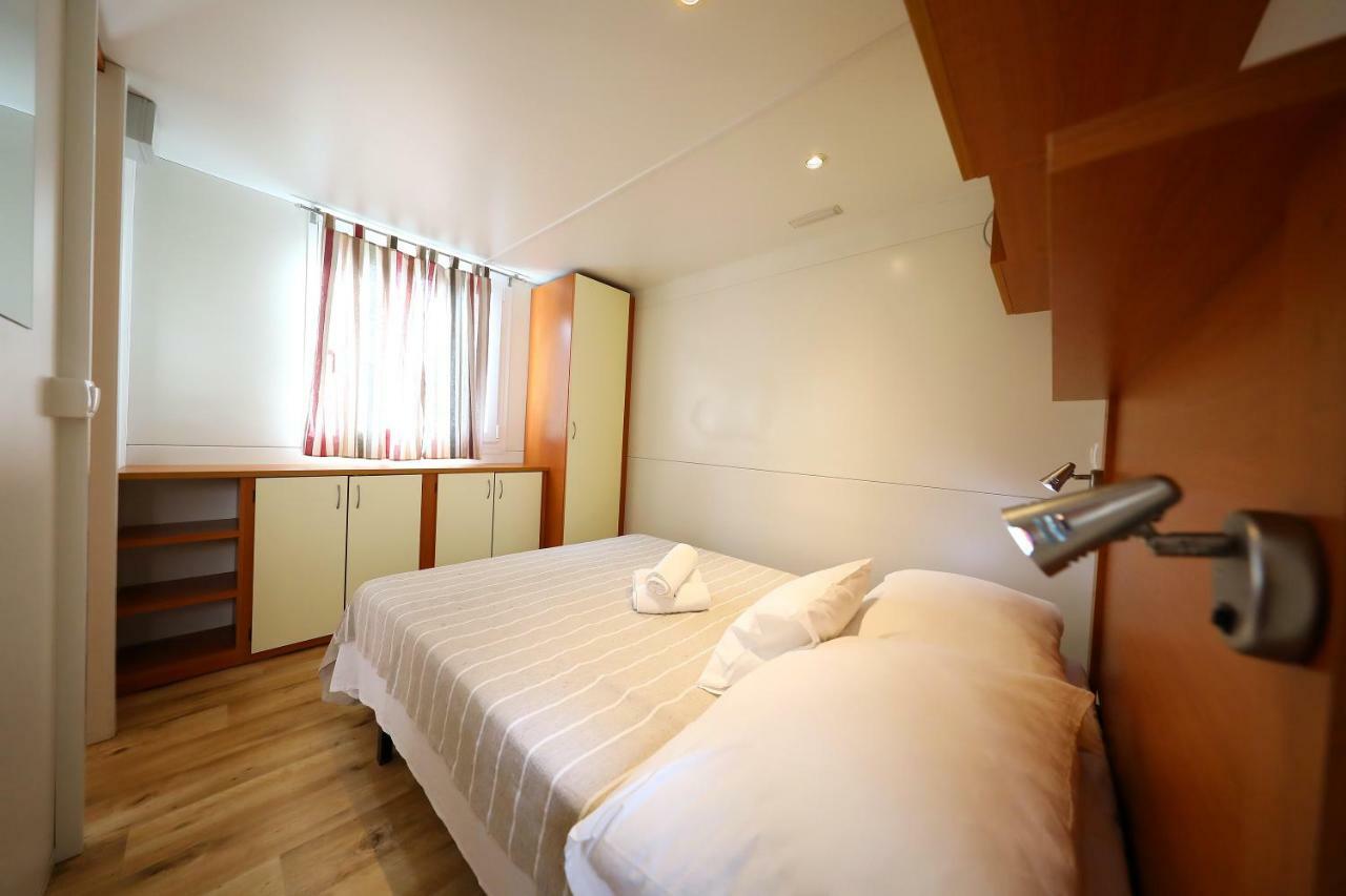נין Mobile Home Grbe מראה חיצוני תמונה